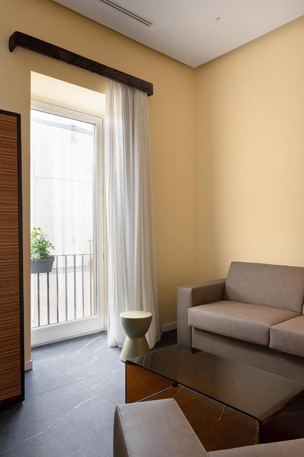 Hotel Poerio 25 Boutique Stay Naples Exterior photo